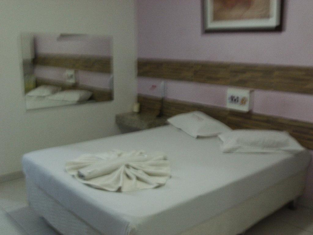 Hotel Ellegance Salvador Quarto foto